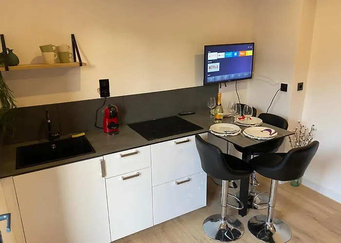 F2 4 Pers 5min Commerce Plages Apartamento Saint Aygulf