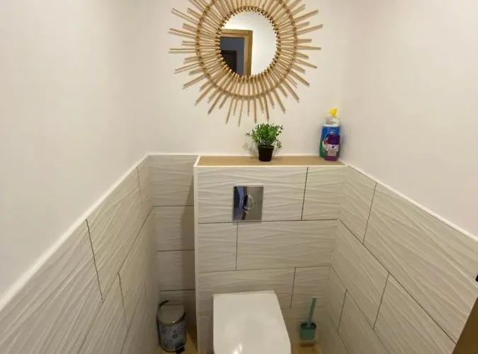 F2 4 Pers 5min Commerce Plages