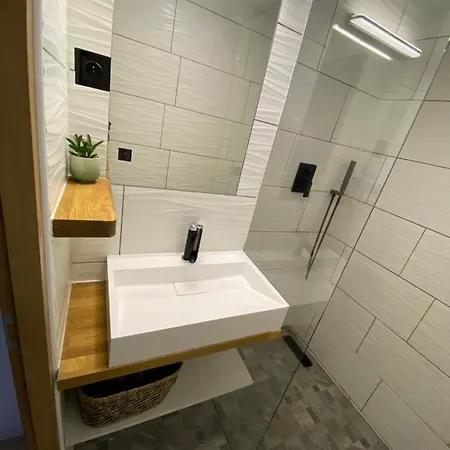 Apartmán F2 4 Pers 5min Commerce Plages